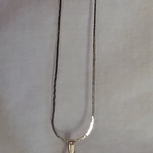 Vintage Hand painted Pink Rose Necklace - Picture 3 of 4